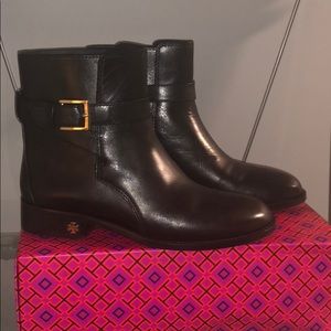🔥Buy! *Tory Burch Brooke Booties*
